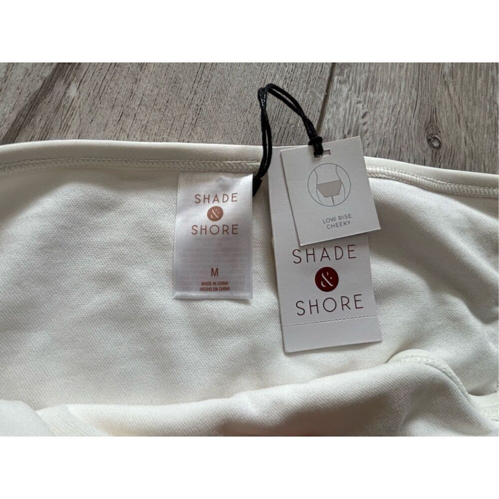 Target Shade & Shore two-piece bikini swimsuit size M 32B - Picture 4 of 12